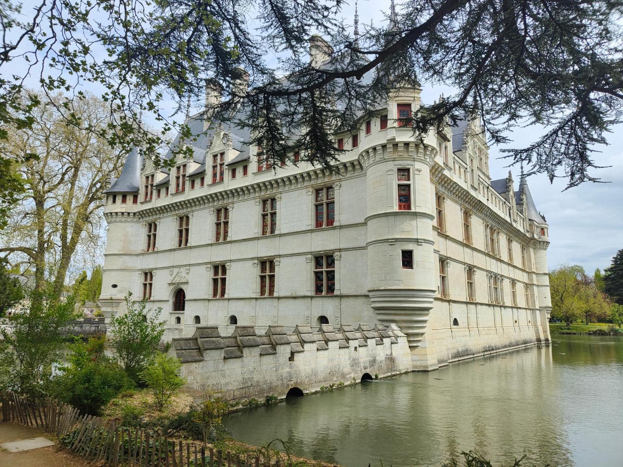 Gite Pause Au Jardin Piscine Chauffee Saint-Branchs Bagian luar foto